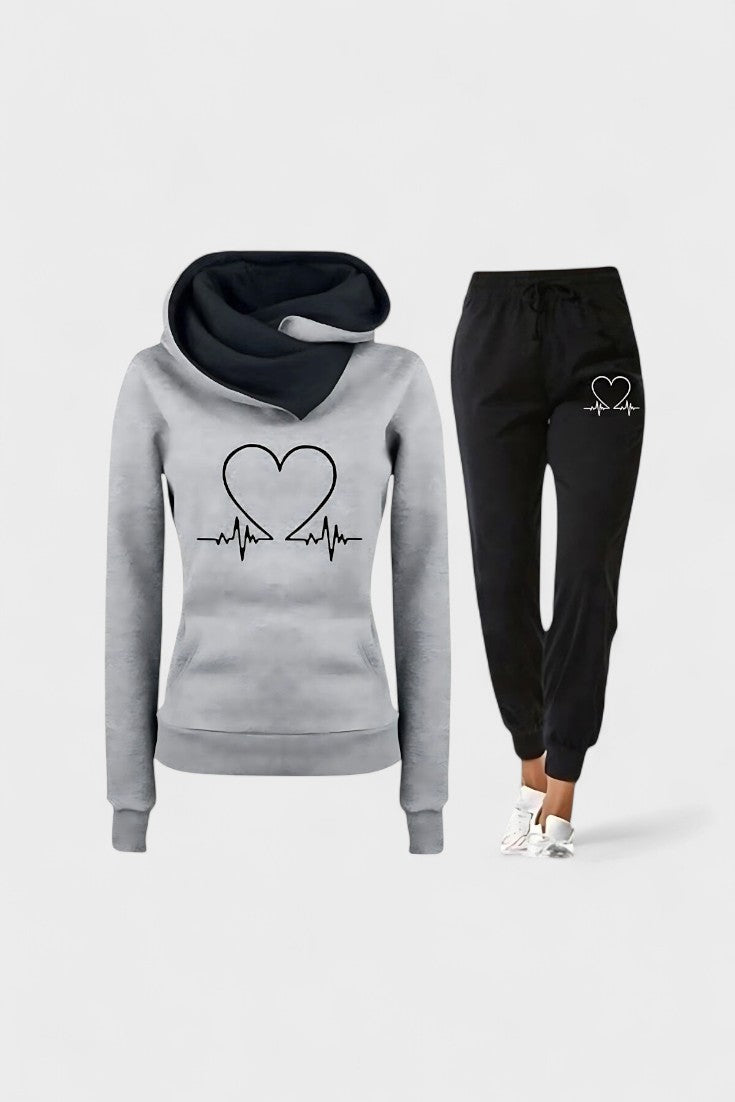 Claire | Set