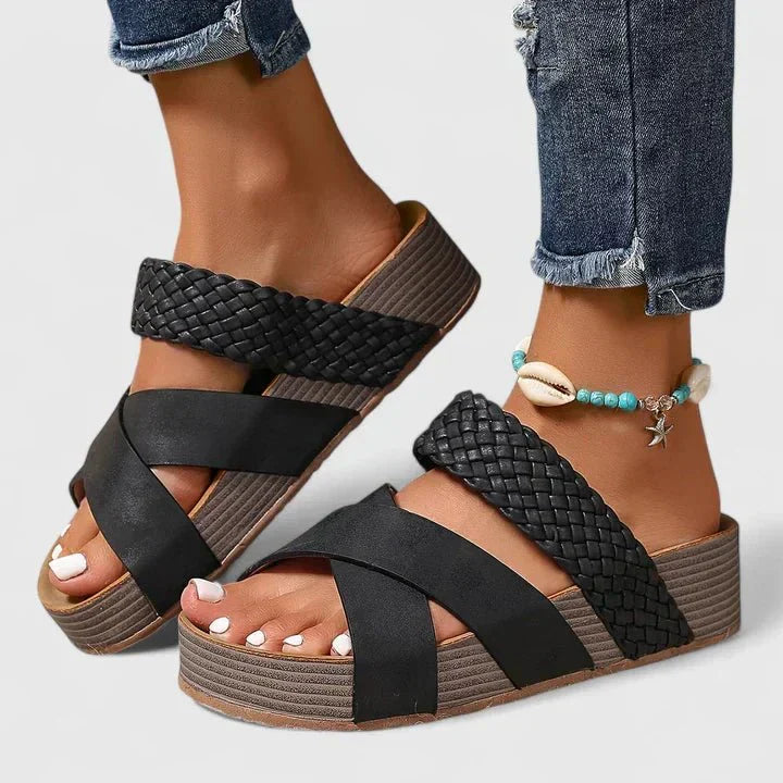 Danyzelle™ | Ortopedske sandale