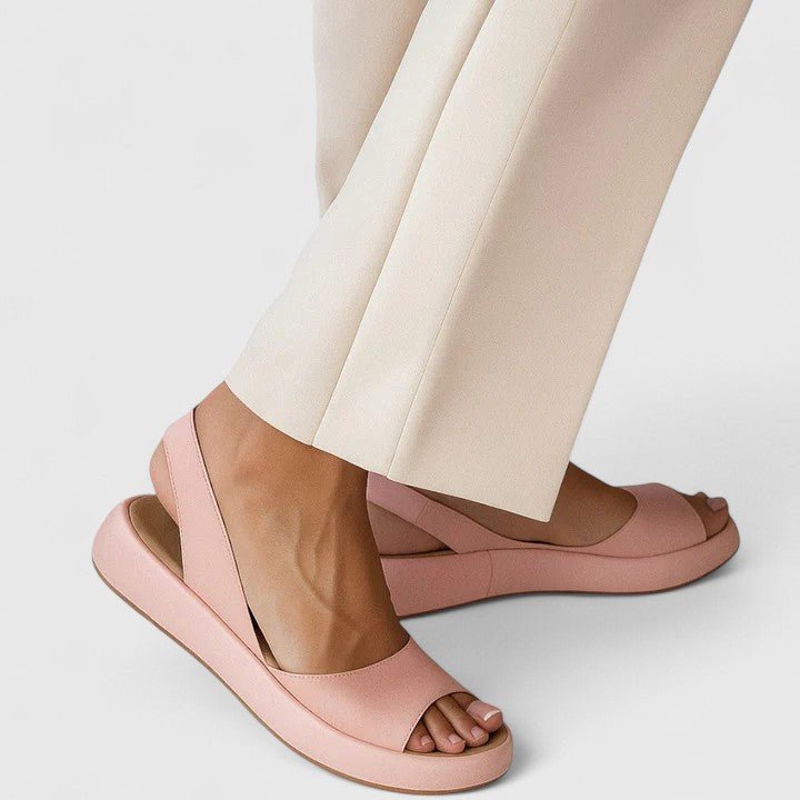 Emrynn™ | Ortopedske sandale