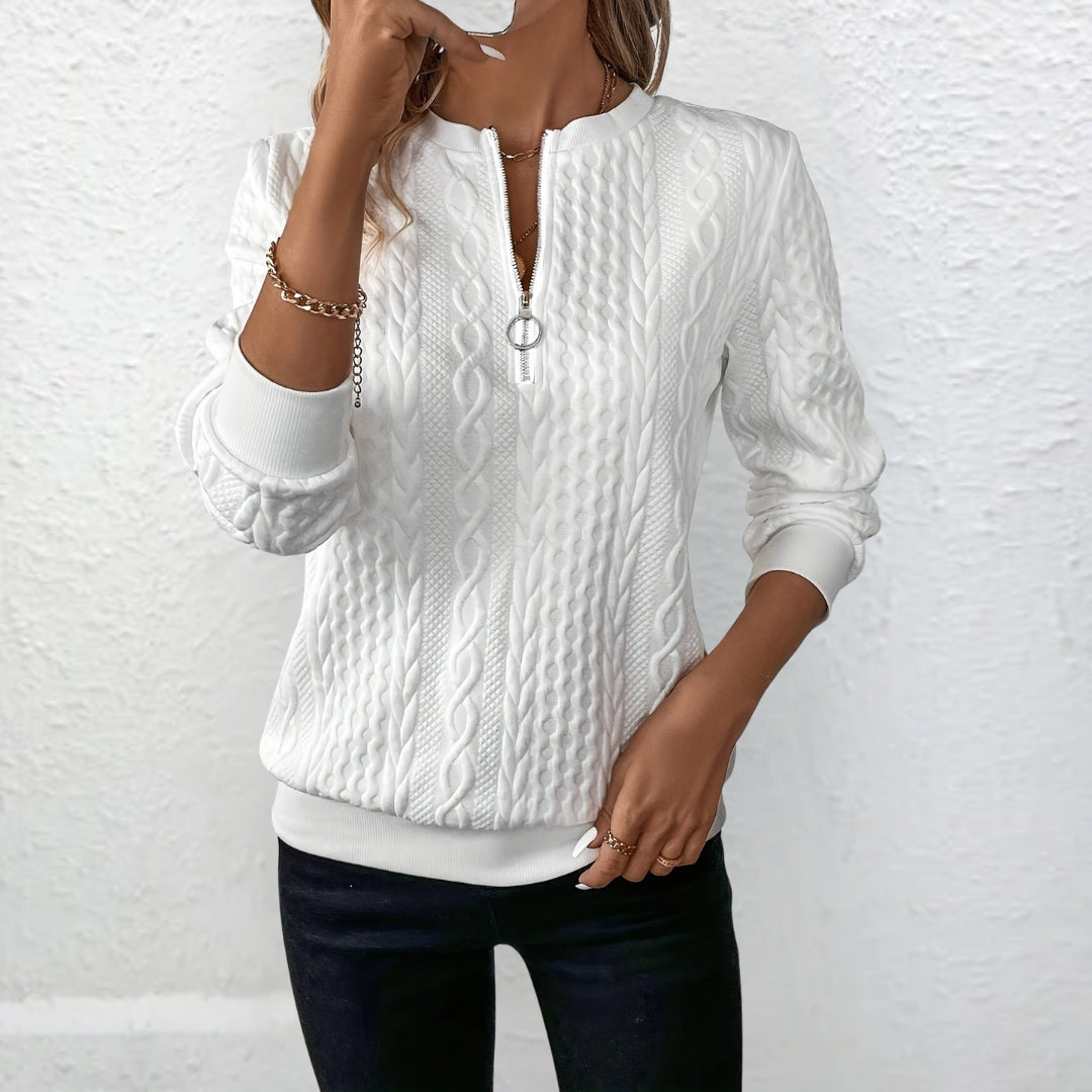 Jitka | Elegantni stil pletenog dukserice