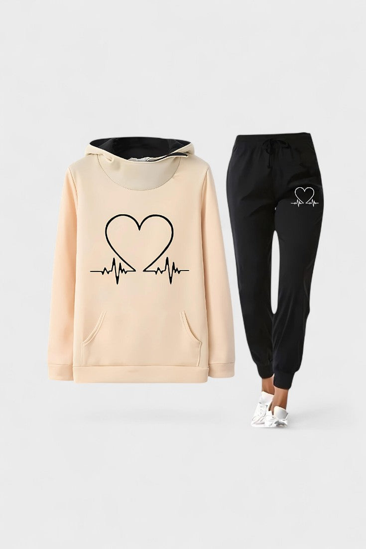 Claire | Set
